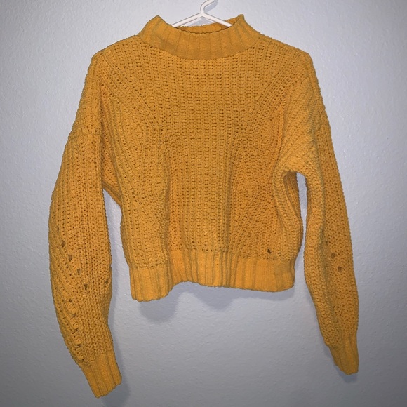 hollister oversized sweater - Picture 1 of 4